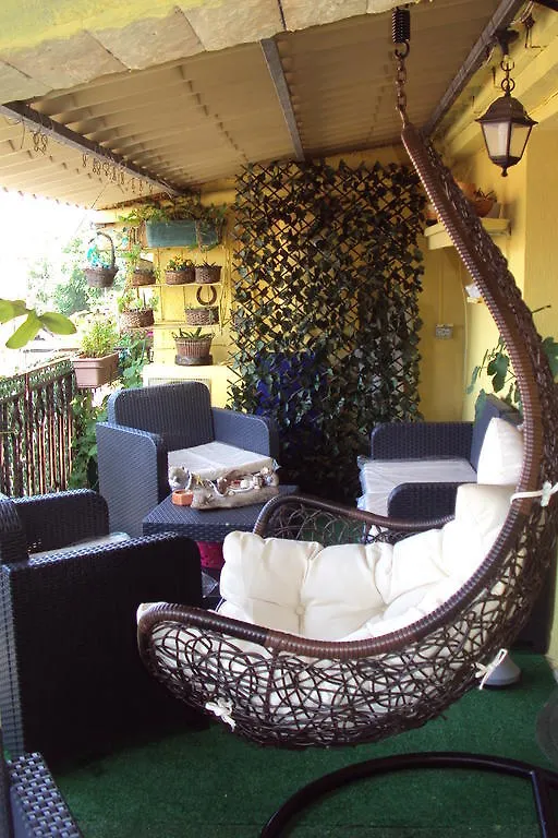 B&B Camera & Caffe Tempio Pausania 0*,